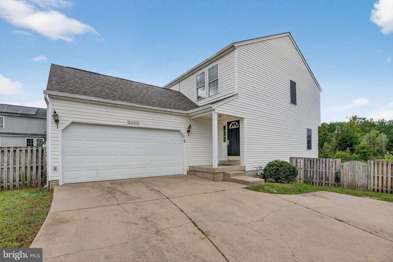 22513 CASTLE POLLARD Way