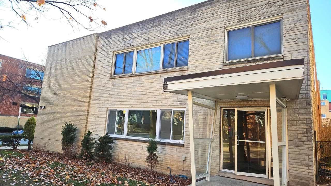 1008 Washington Boulevard