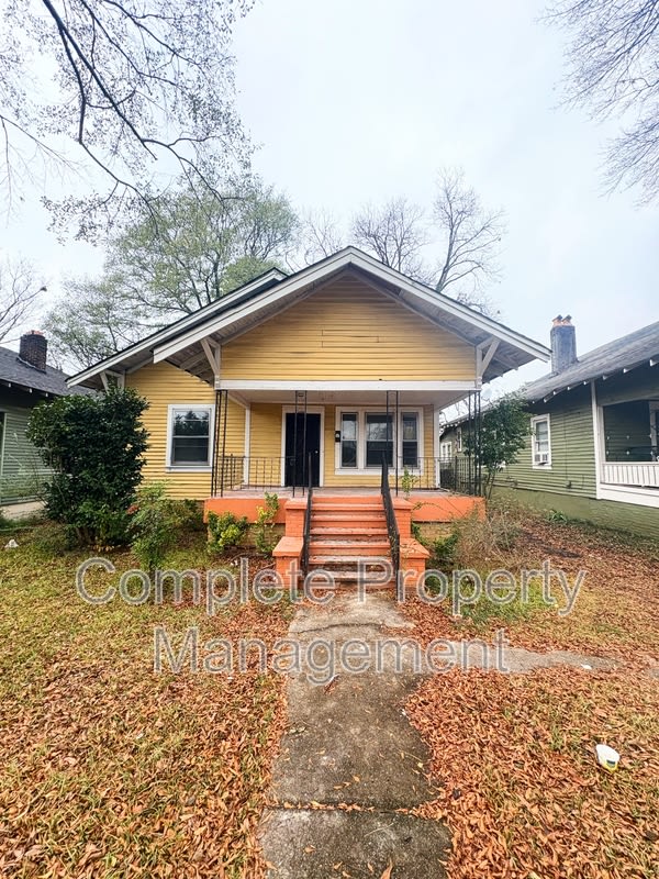 608 Fulton Avenue Southwest