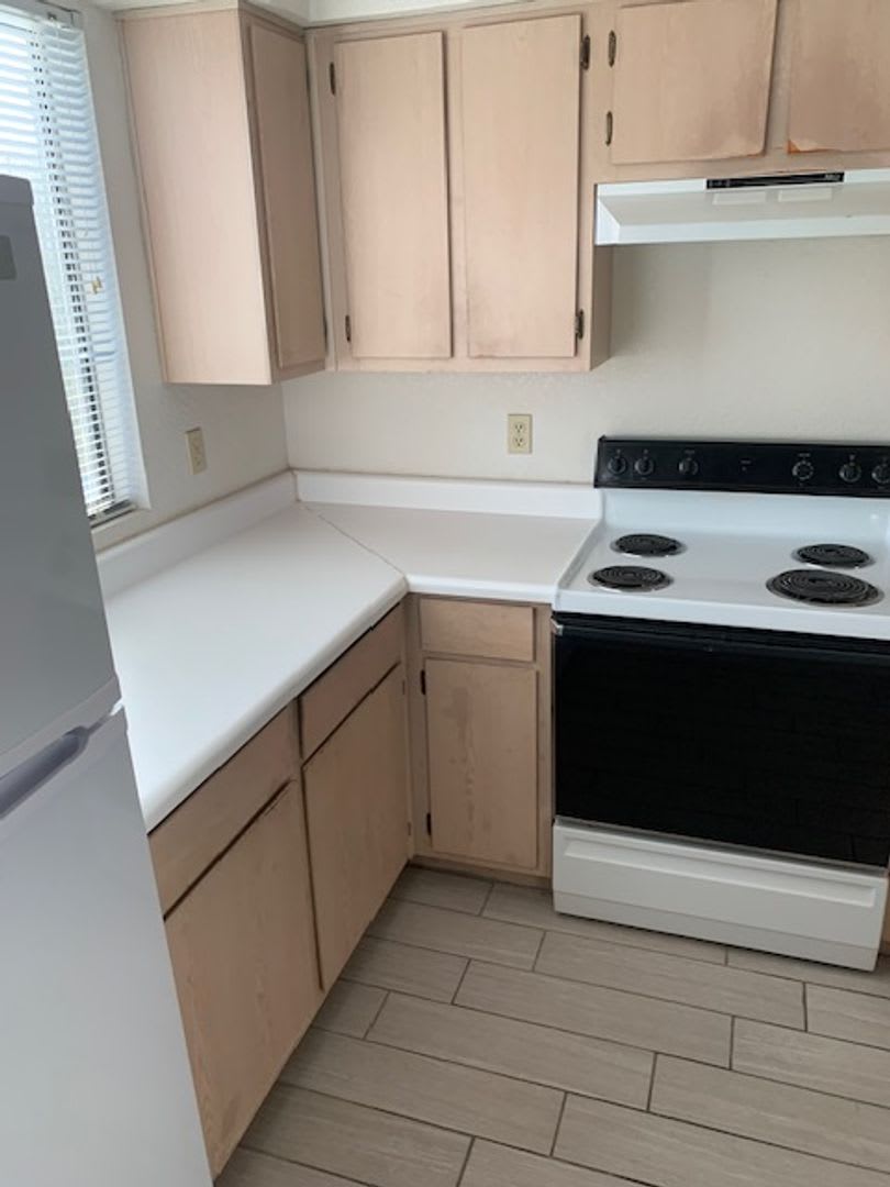 2 bed 2 bath condo on 3rd floor