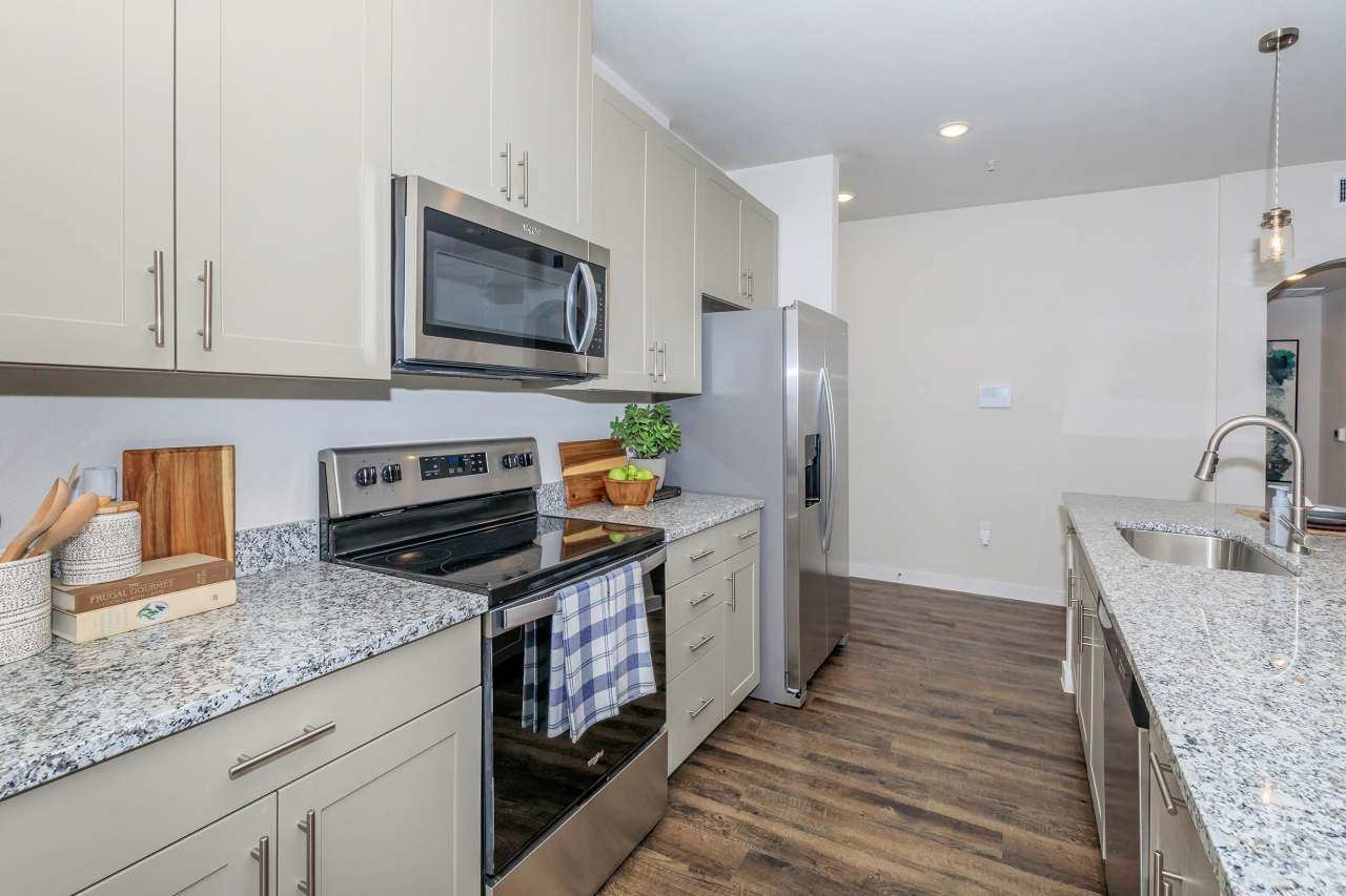 Luxia Rockwall Downes