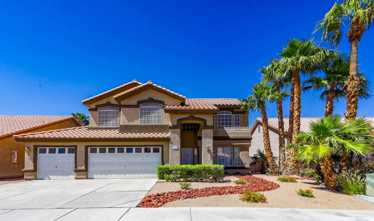 Beautiful 4 Bedroom Henderson Home