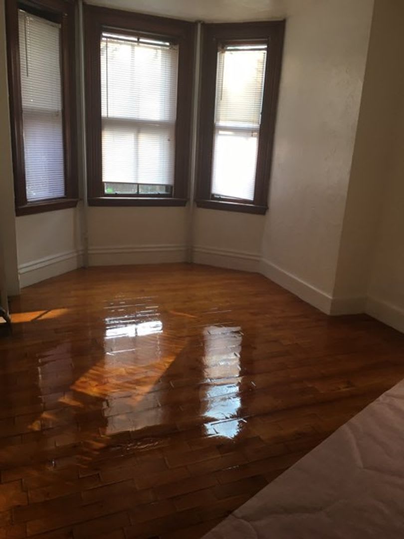 Great Allston 3-bed with Washer/Dryer and Private Deck!