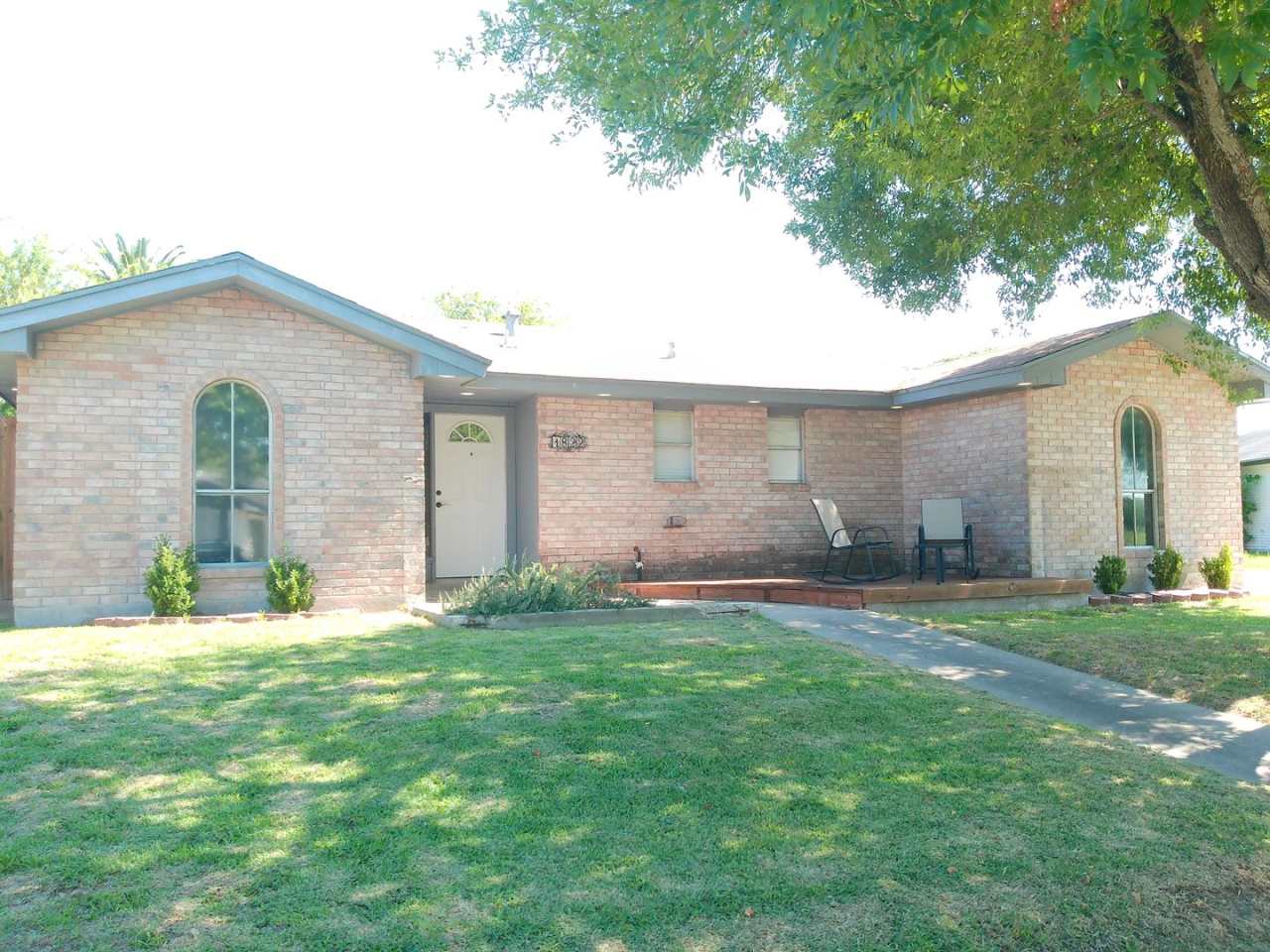 1822 Volga Dr - 3/Bed 2/Bath - $1900/month