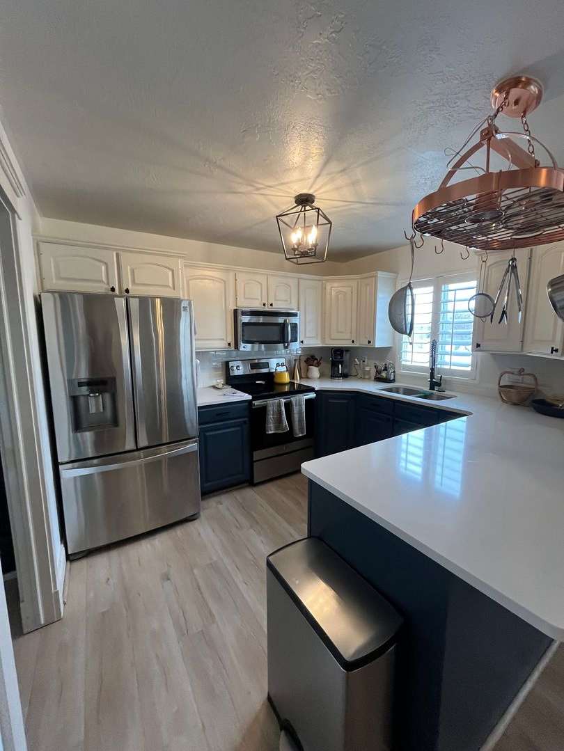 Celebrate Spring in Your New Home – 3 Weeks Rent Free This April! 5 Bed 3 Bath House for Rent in Syracuse