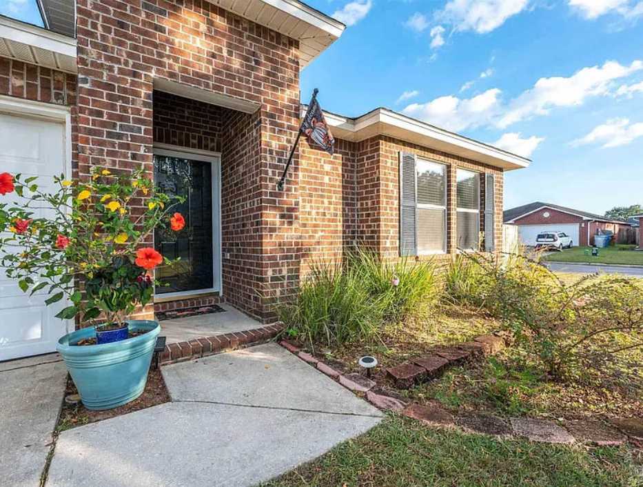 4859 Hilarita Circle