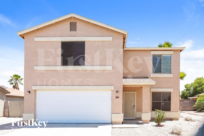 1205 East Desert Moon Trail