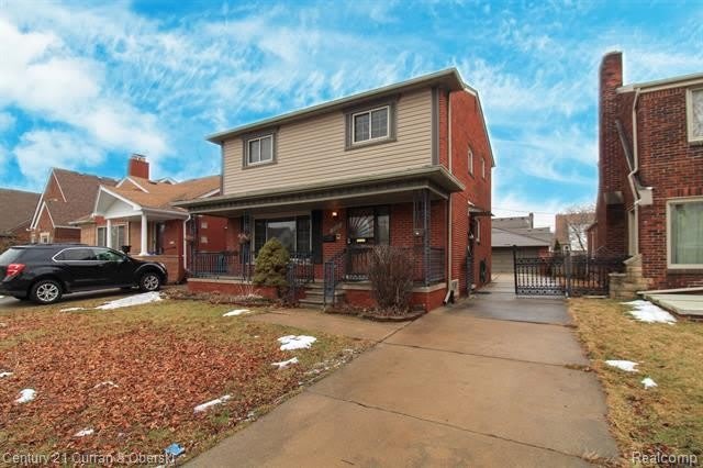 7628 W MORROW Circle