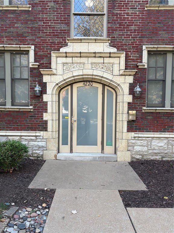 4220 McPherson Avenue