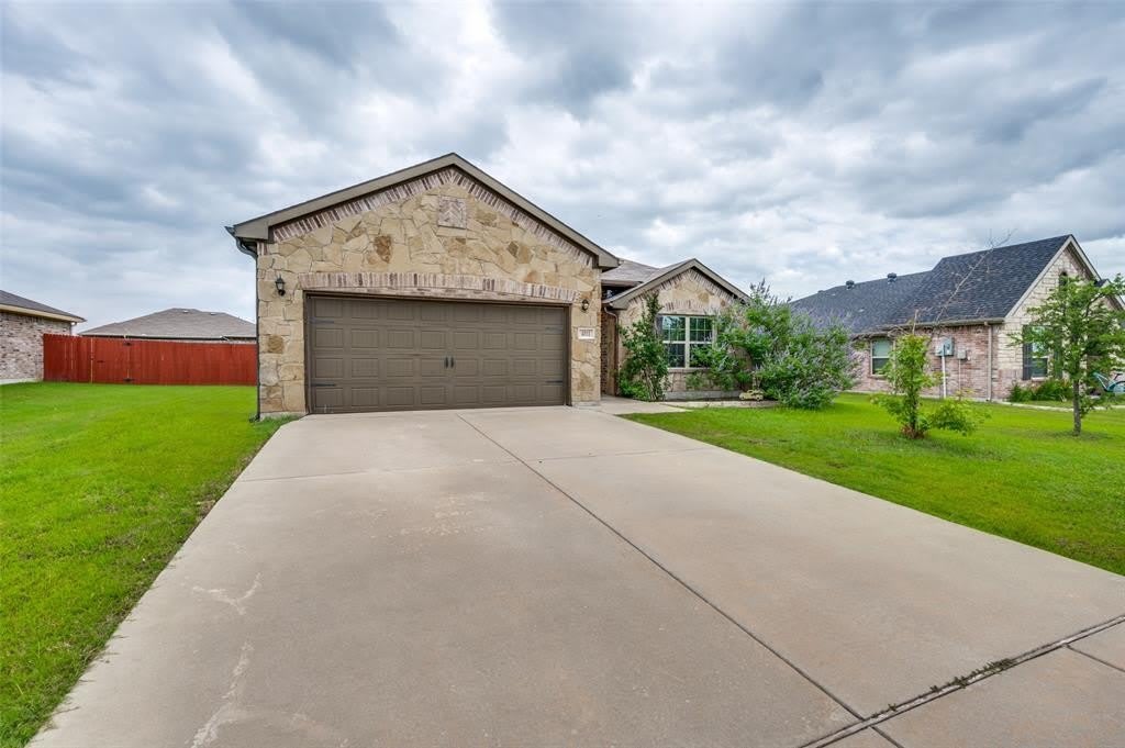 4011 Highplains Drive