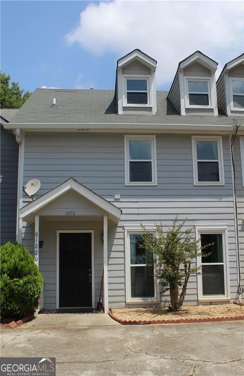 1220 Kennesaw Trace Court NW