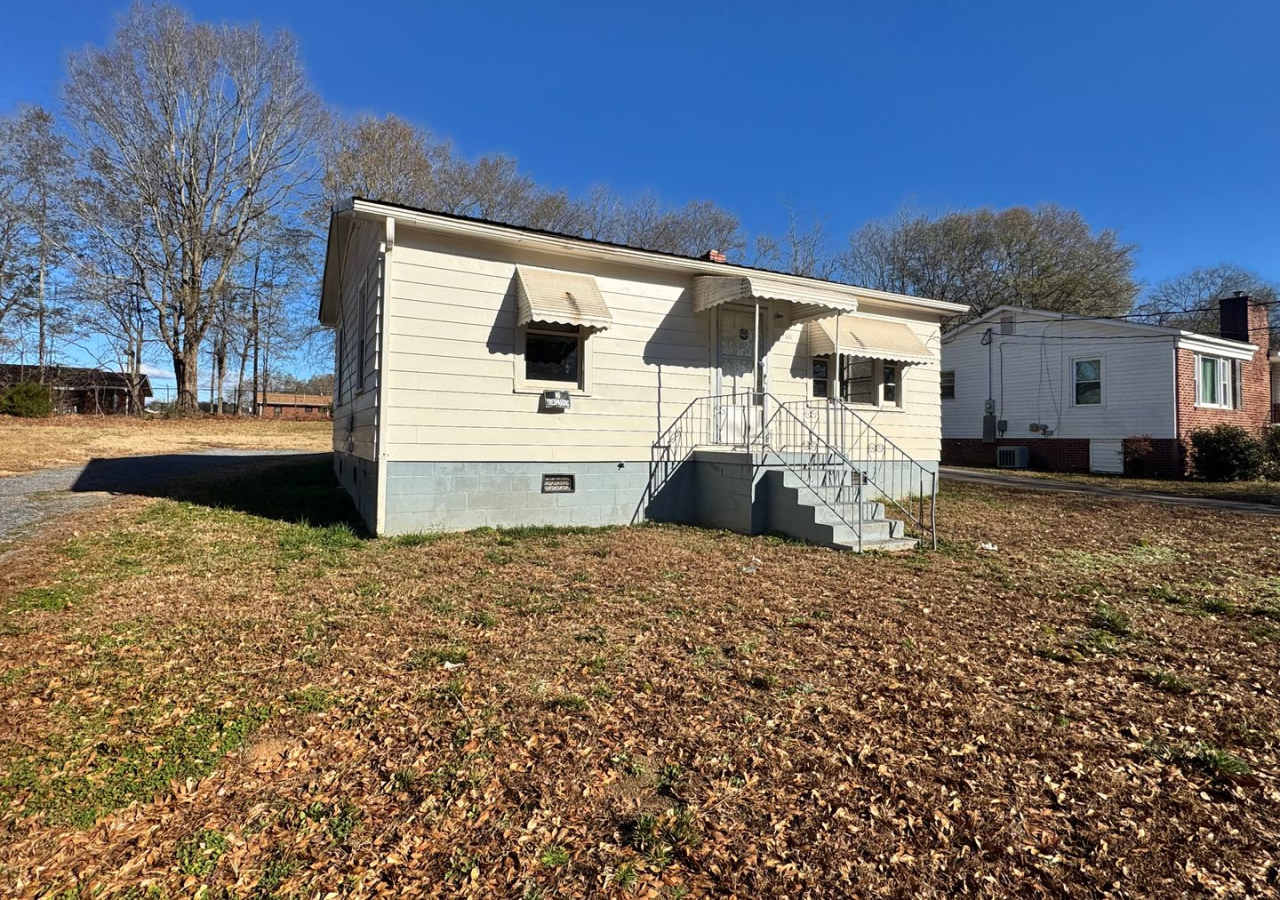 2/1 in City of Shelby