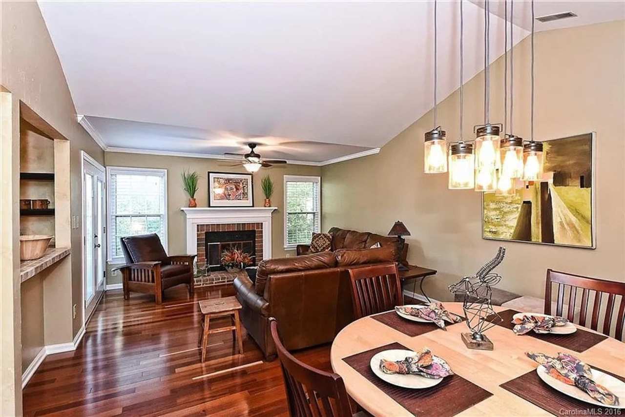 Charming 2BR Condo in Charlotte