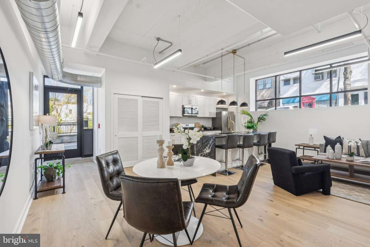 36 NARBERTH Avenue N unit: 1-C