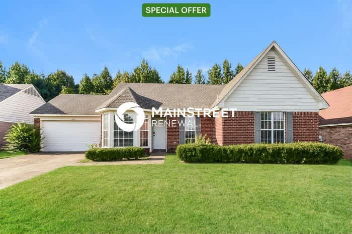 4152 Triple Crown Loop North