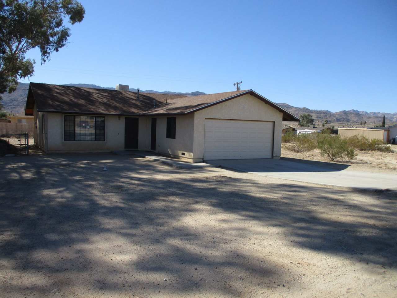 Coming Soon!!! 2 bedroom 1 bath