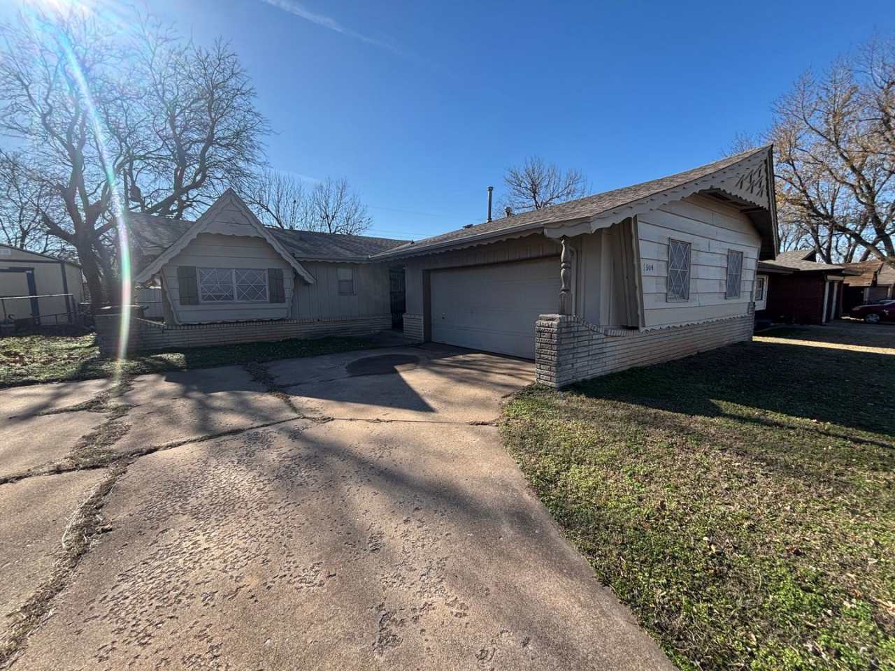 Wonderful 3 Bed 1.5 in Del City