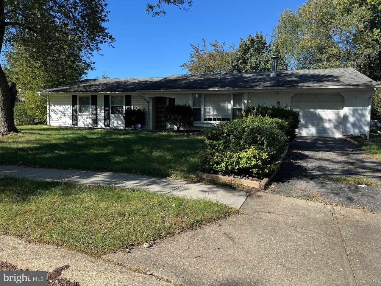 2205 PINEFIELD Court