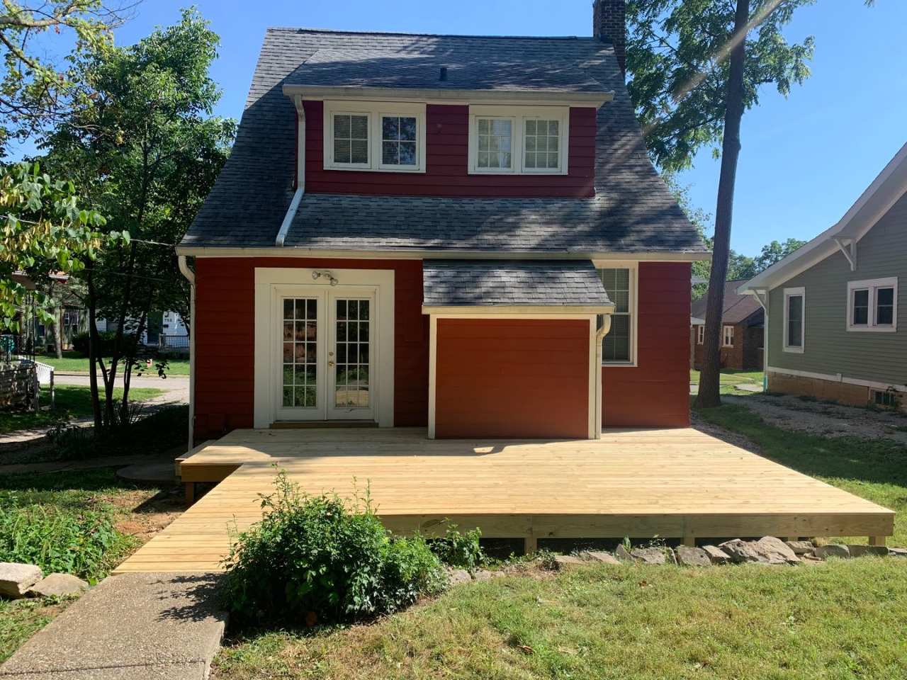 5 Bed 2 Bath House just south of campus ***AVAILABLE AUG 2027***