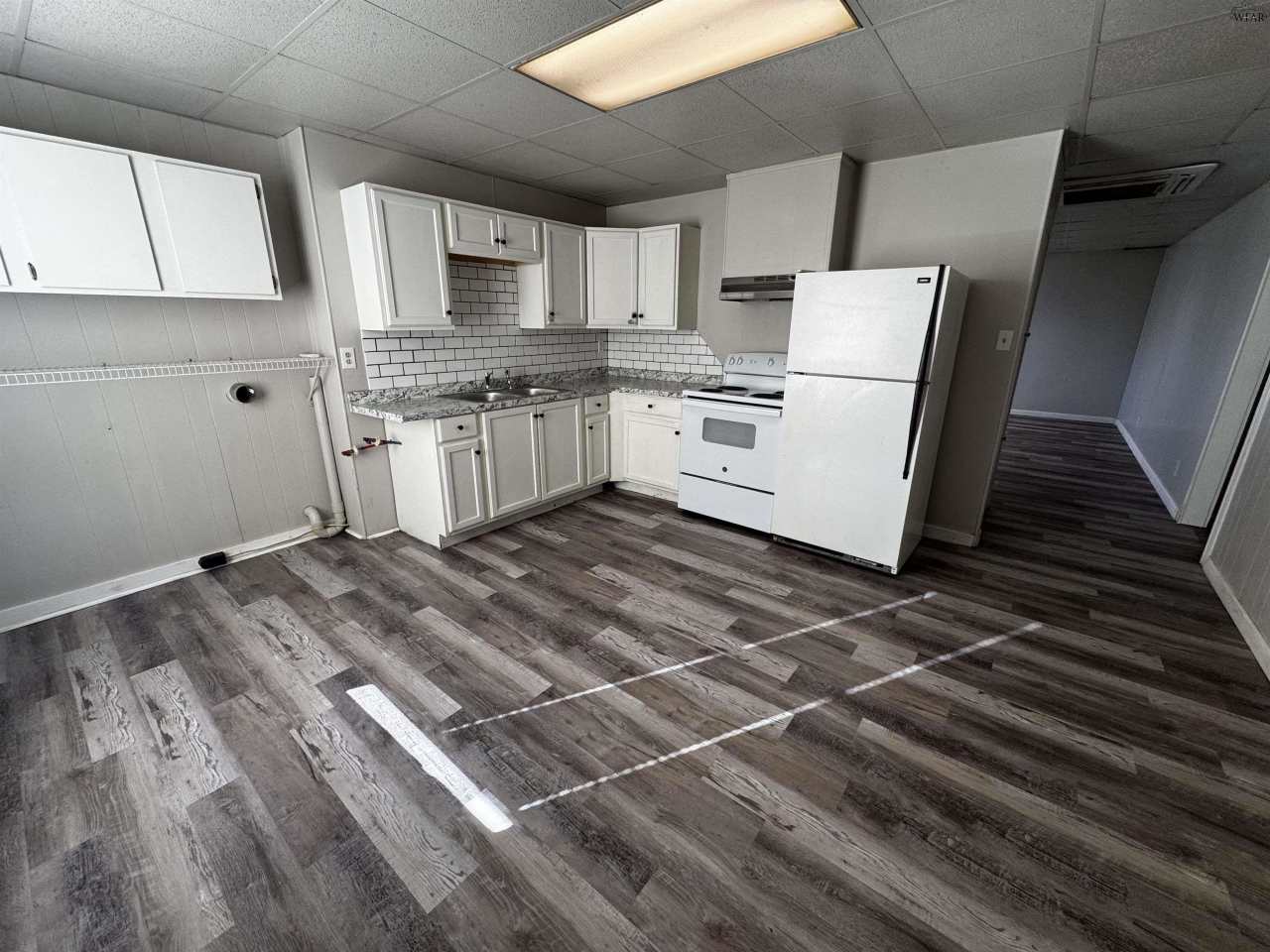 3201 SOUTHWEST DRIVE