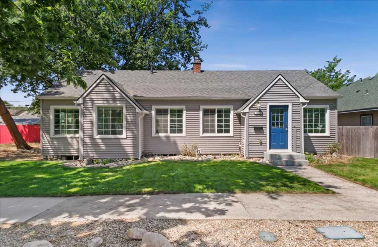 Bright, Spacious Home in Prime Southeast Boise Location