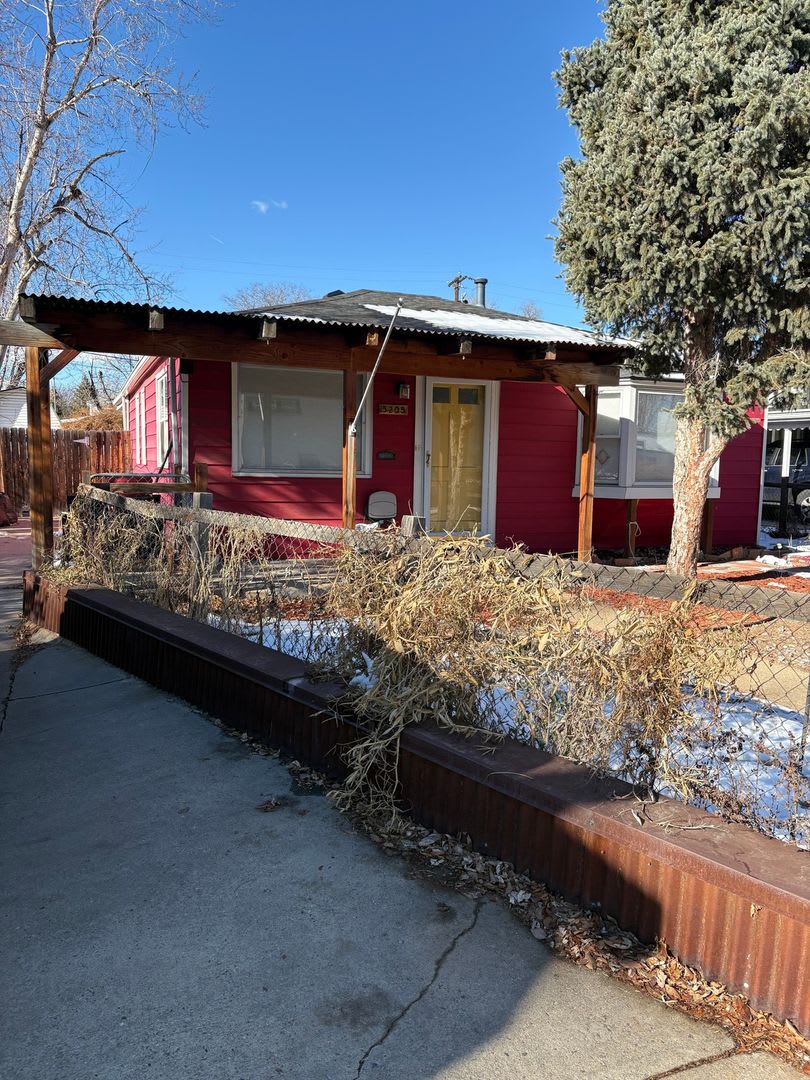 Spacious 3BR House in Arvada
