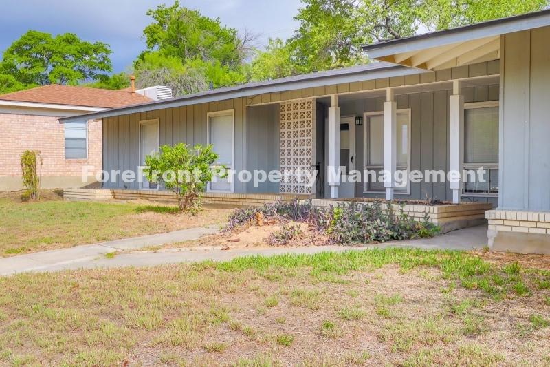 117 Brettonwood Dr.