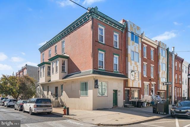 3000 W GIRARD Avenue