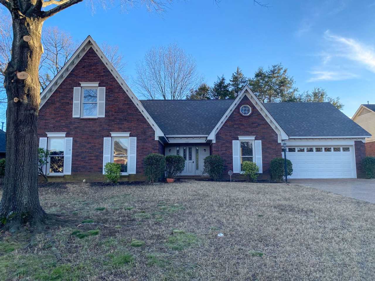 5 bed, 3 bath near Hacks Cross and Holmes