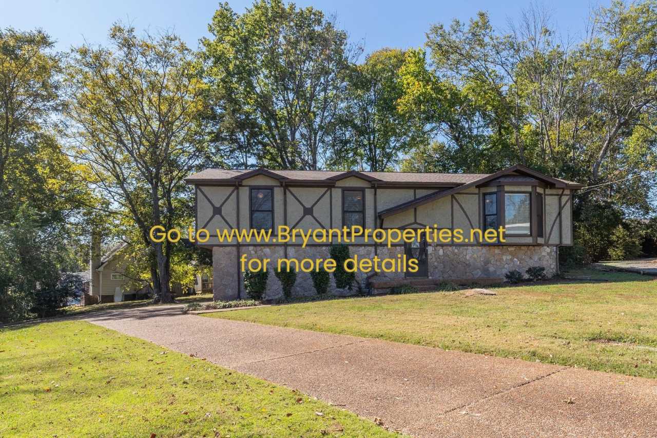 Nashville - 3 Bedroom, 2 Baths, 37217 Area