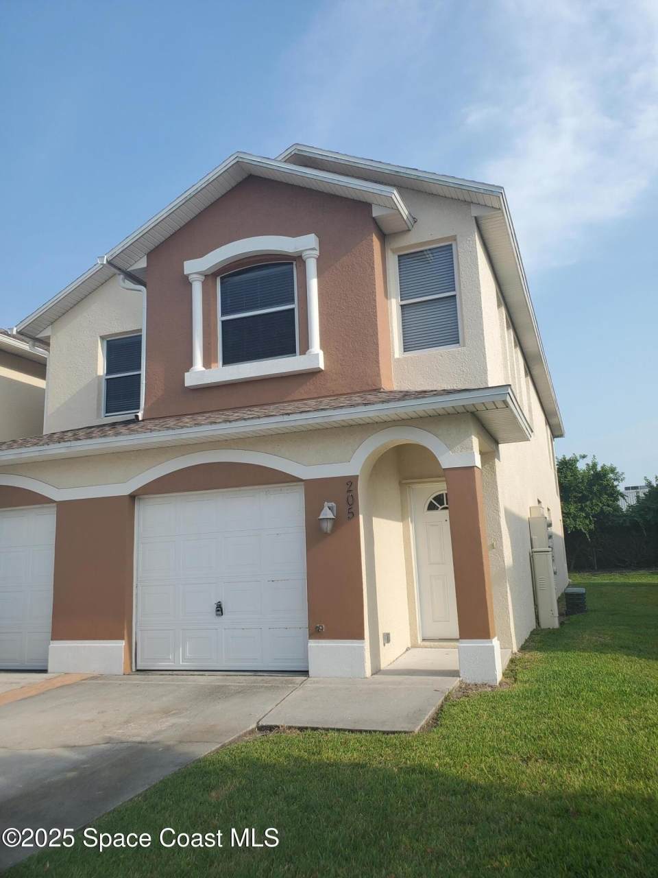 1045 Venetian Drive unit: 205