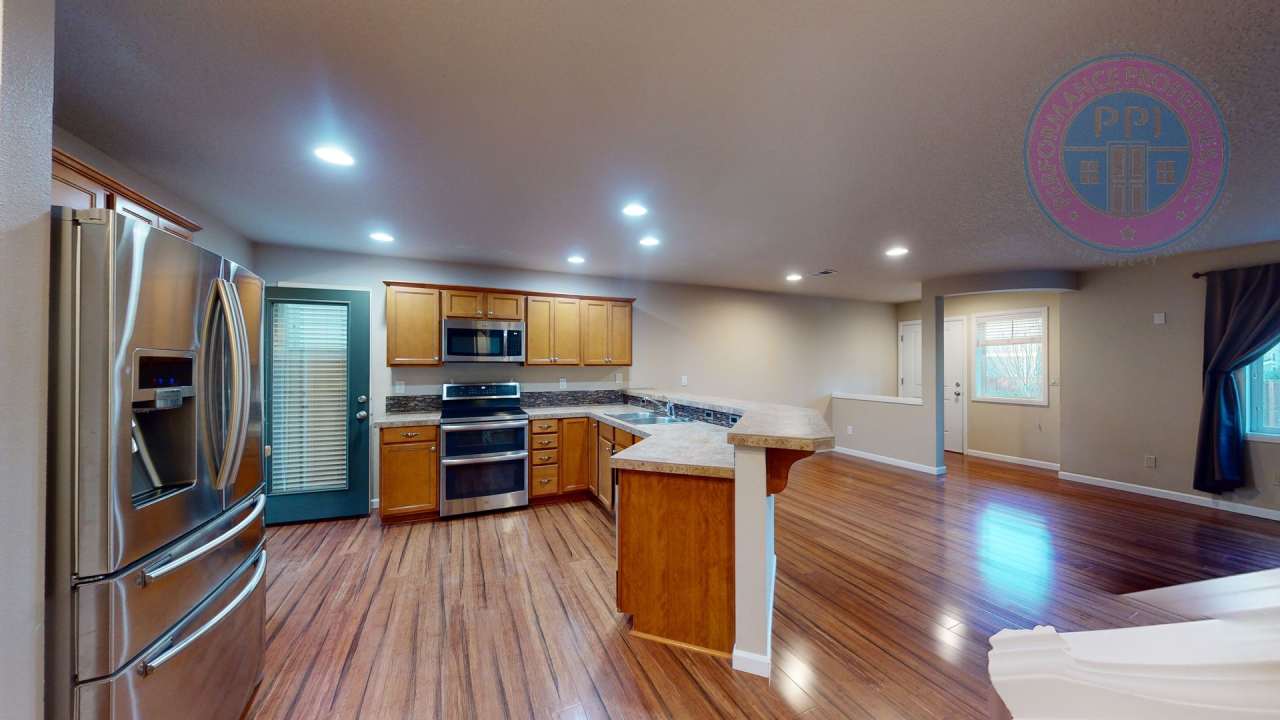 Beaverton - Stylish, Light  Bright, Close To Nike  Intel