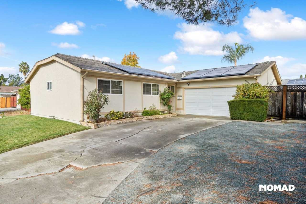 Charming 4BR House in Livermore with Solar/ TESLA Powerwalls