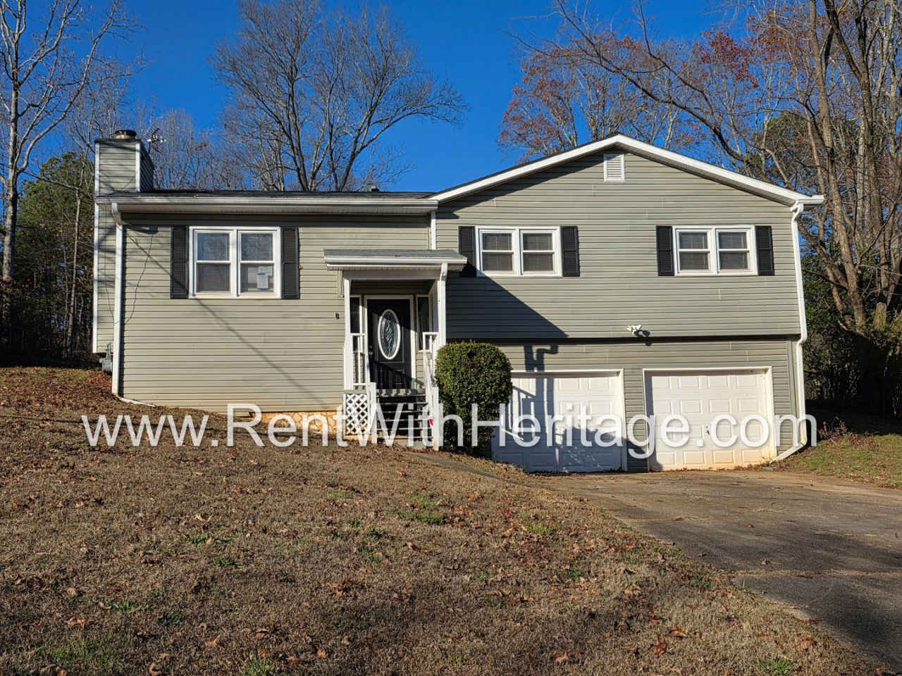 Georgous 3 Bedroom, 2 Bath home with lots of upgrades