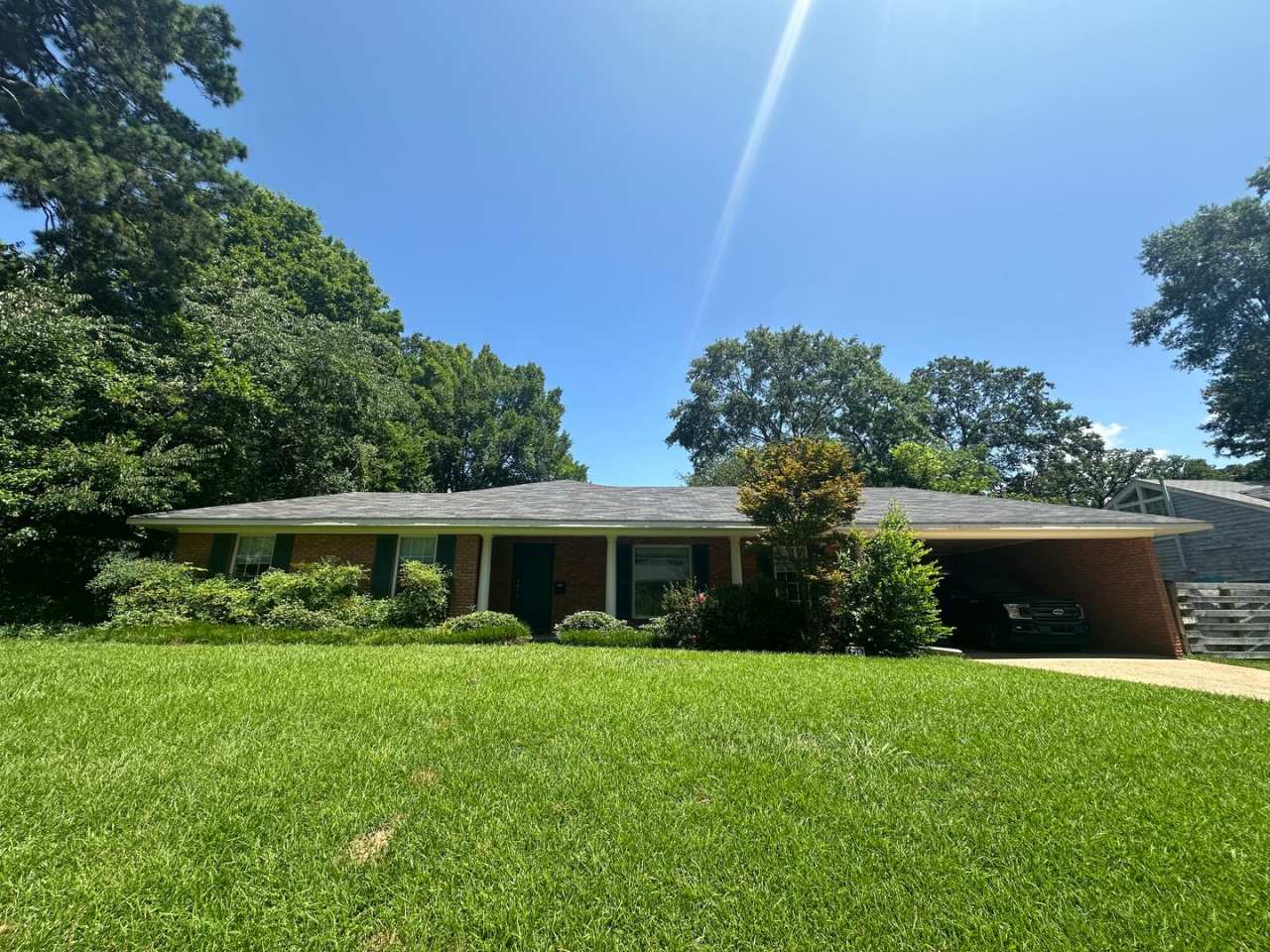 Gorgeous 3 Bedroom South Highland Home with Bonus Room!