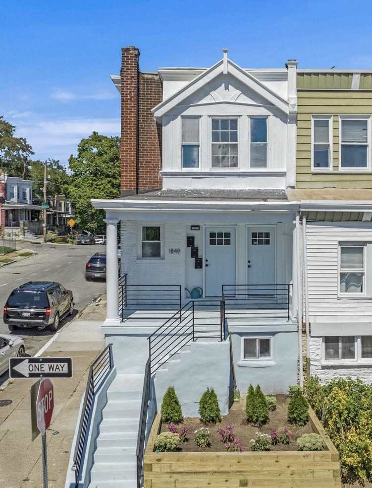 1849 West Albanus Street - B