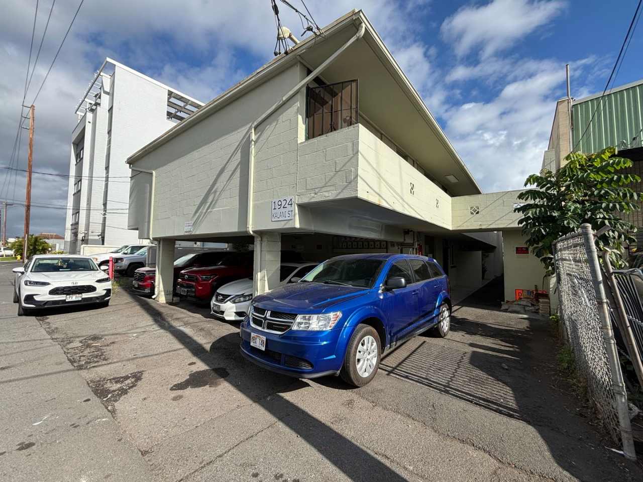 Kapalama - 1 Bdrm/1 Bath - Kalani St - $1,400