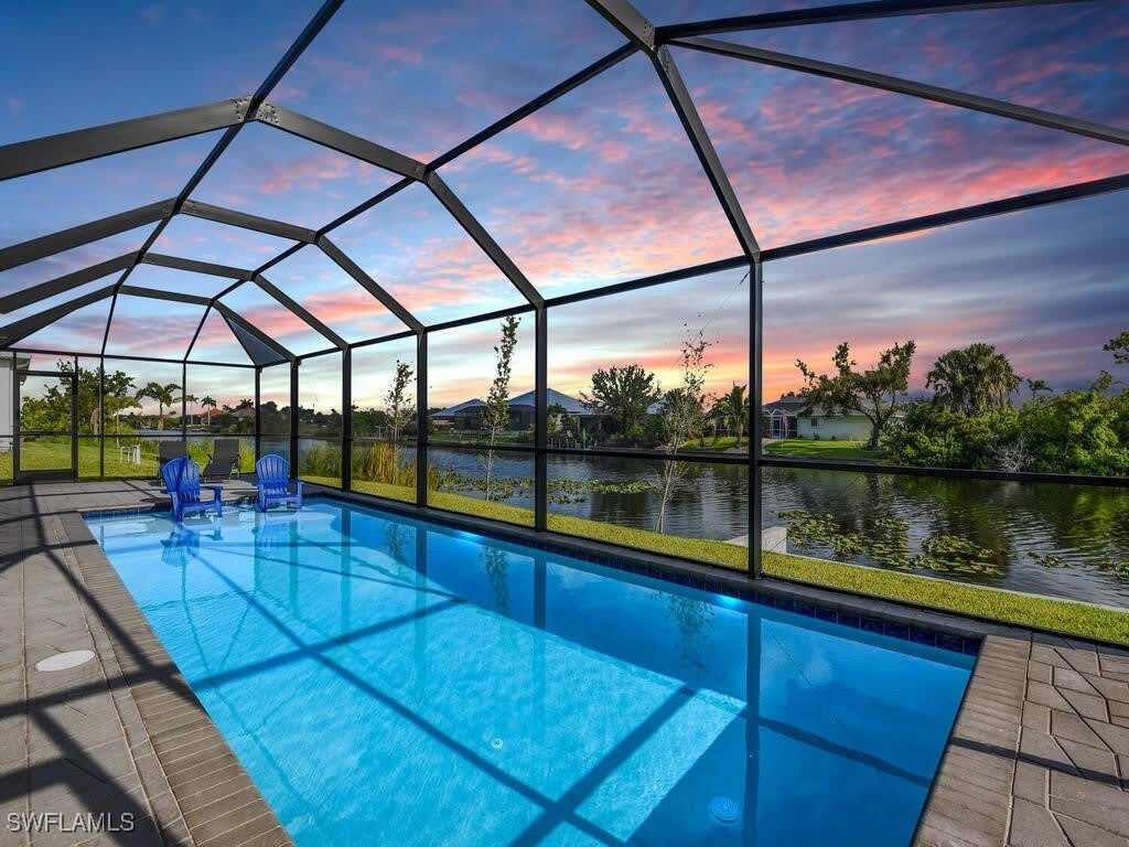 2541 Diplomat Parkway W