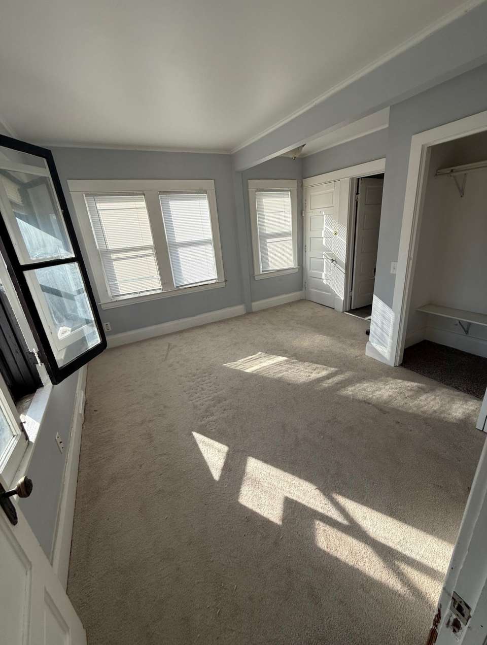 824 South Westnedge Avenue