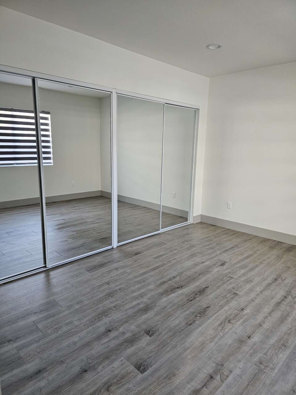 1134 North Isabel Street