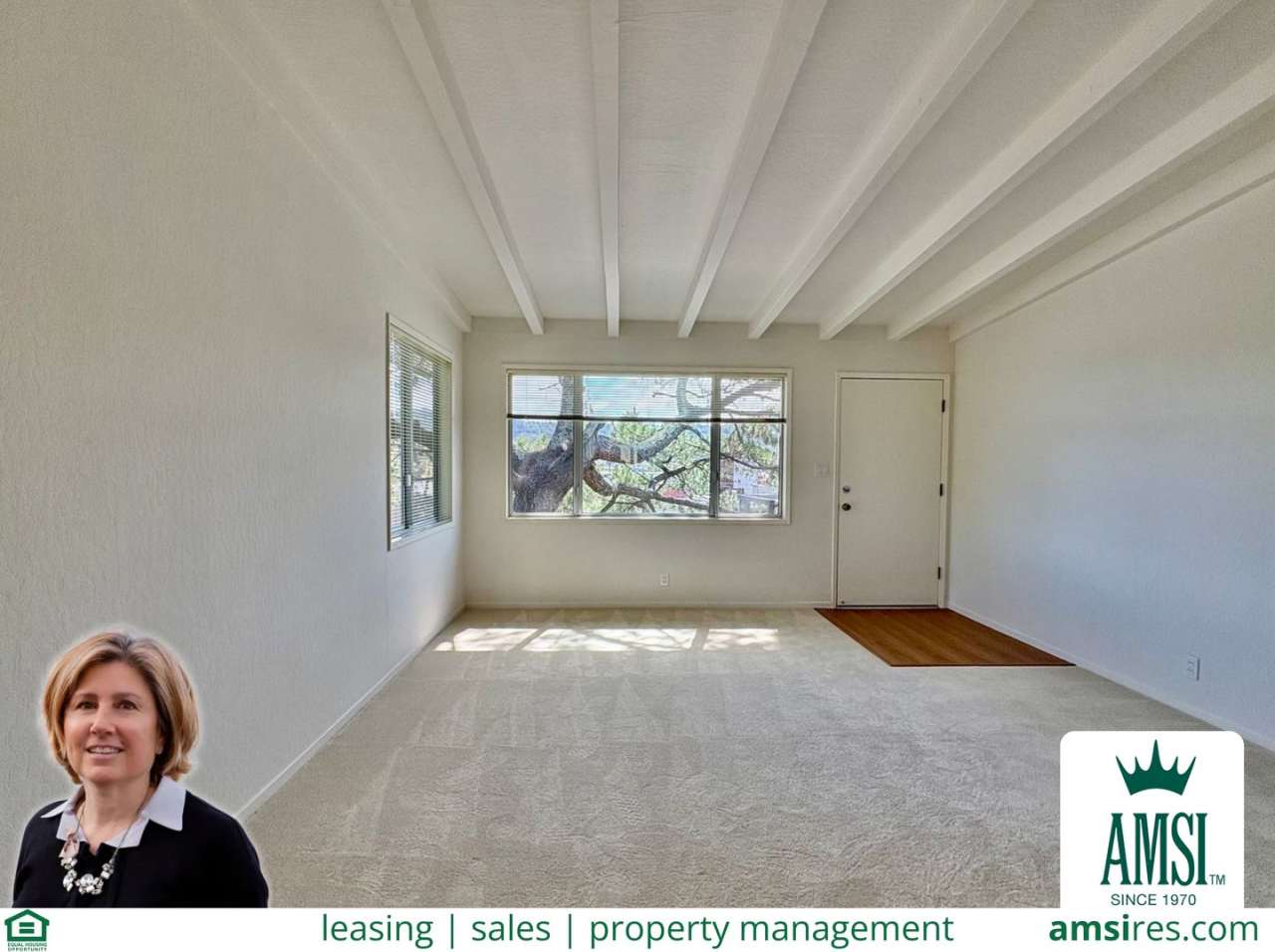 OPEN HOUSE SAT 4/26 11AM TO 12PM. Amazing 1bed/1bath Apartment With Water Views!!