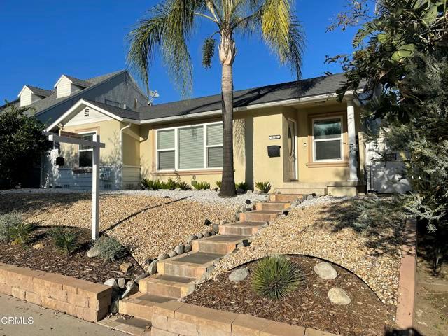 3226 La Crescenta Avenue