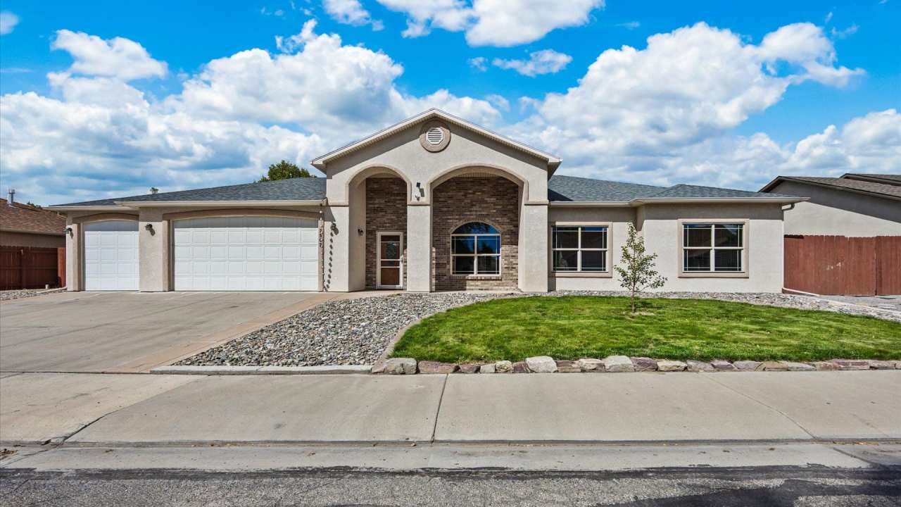 Spacious 3-Bed Ranch Home w/ 3-Car Garage  RV Parking In Quiet North Grand Junction Neighborhood