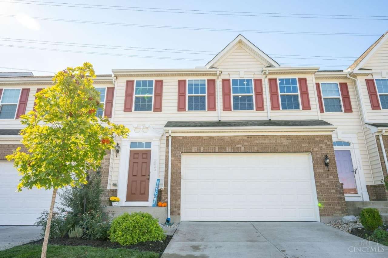 3333 Crescent Falls Way