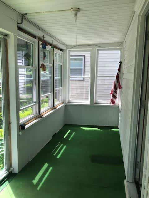 Charming 3 bedroom house close to McKennan and Downtown!