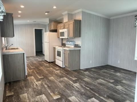 4000 24th ST N Unit 552