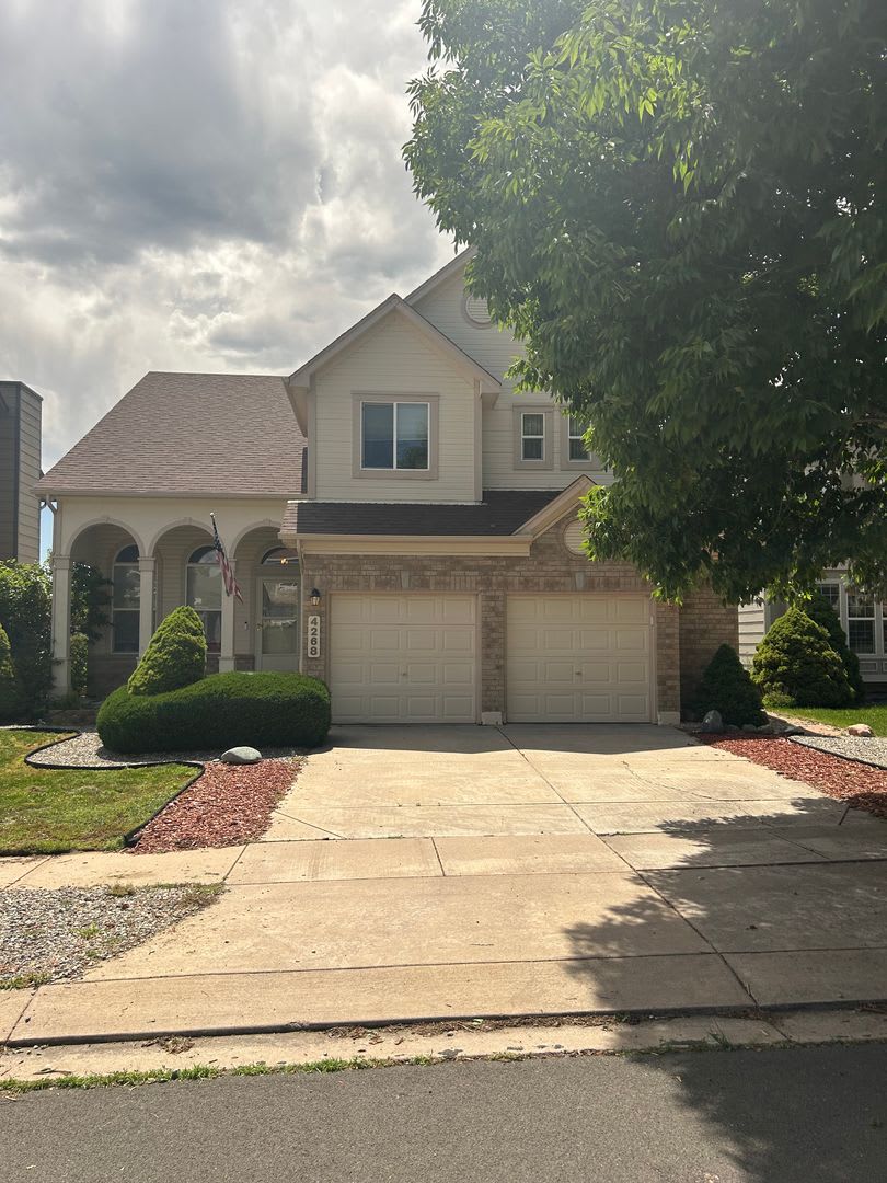 Stunning 2-Story 4 Bedroom Home With Finished Walk-Out Basement and Bonus Room