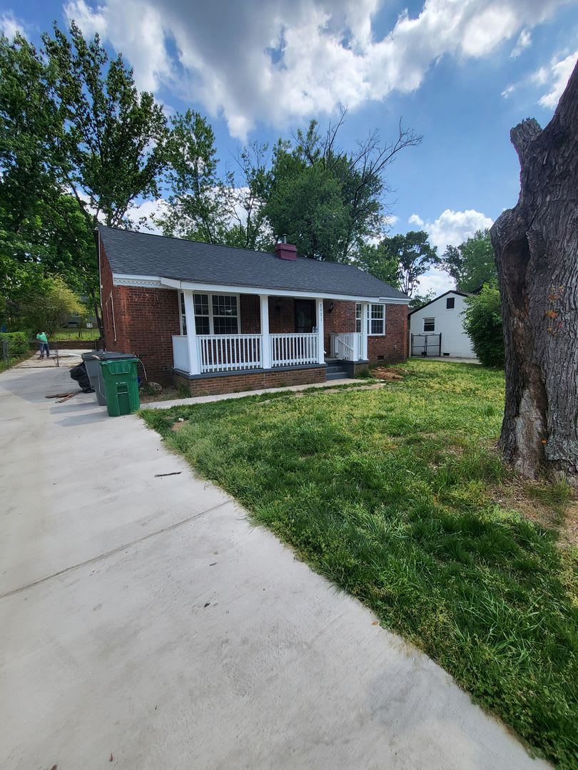 Remodeled 3BR home minutes from Uptown Charlotte