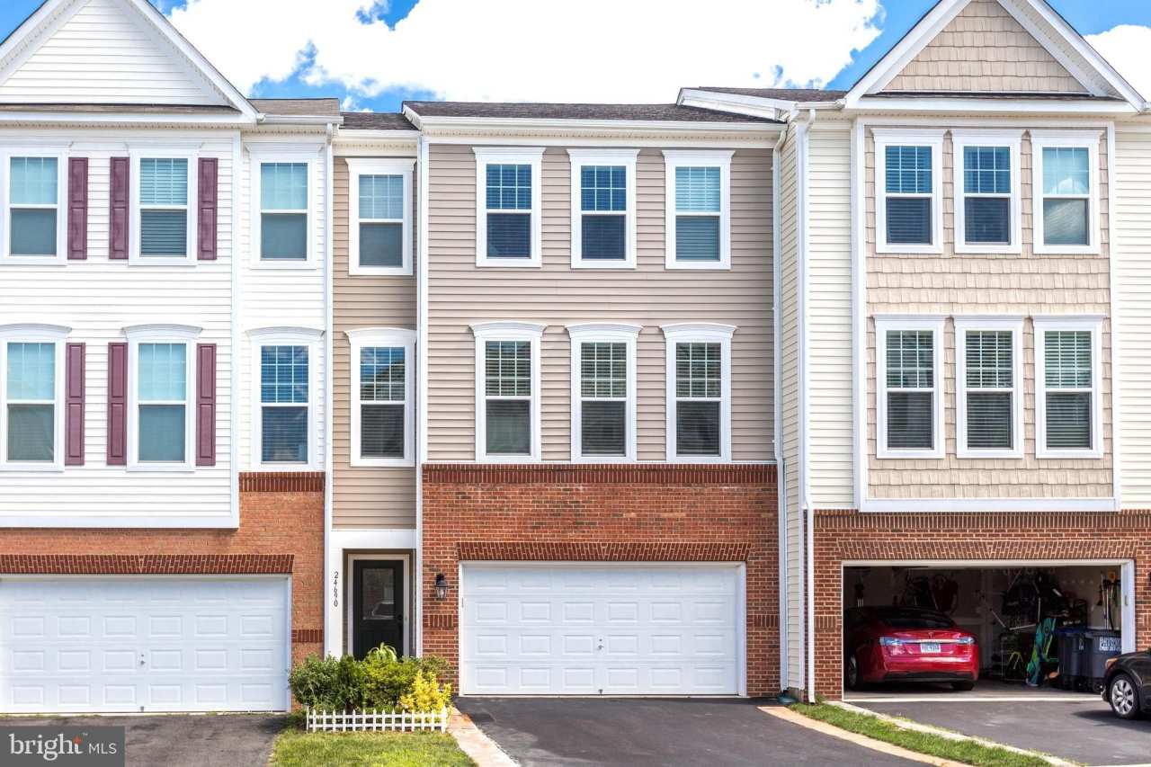 24690 CAPECASTLE TERRACE