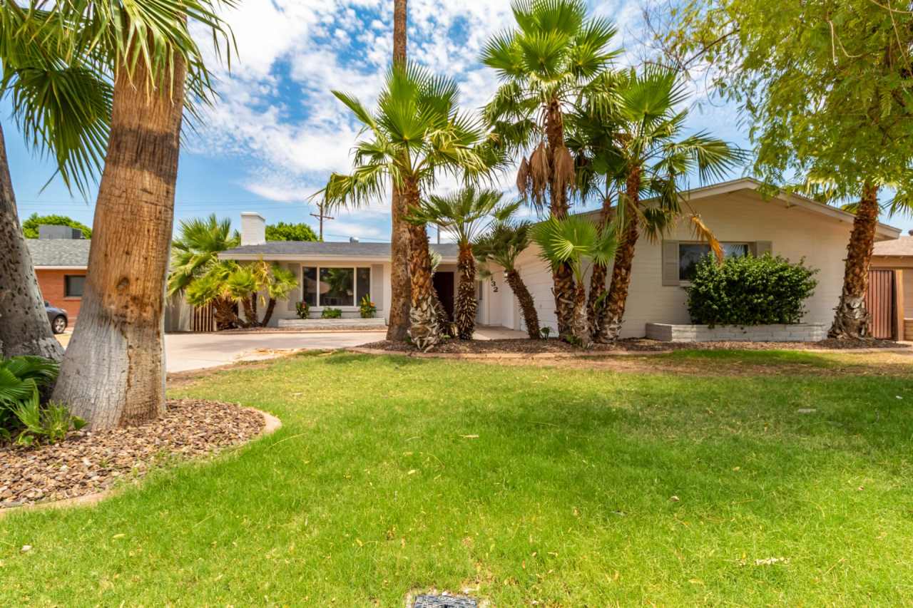 132 E Pebble Beach Dr